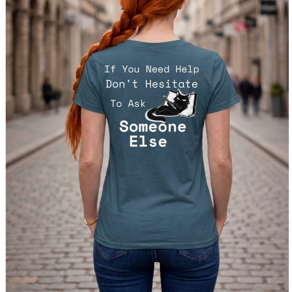 T-shirt Introverti Sarcastique - T-shirt graphique drôle avec chat au dos - T-shirt avec citation "Demandez à quelqu'un d'autre" | The Cynic Press Officiel